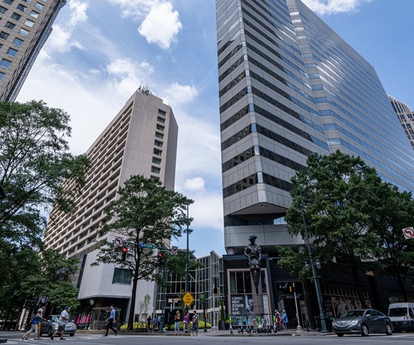 One Independence Center Showcases Continued Leasing Momentum in Uptown Charlotte  One Independence Center Showcases Continued Leasing Momentum in Uptown Charlotte