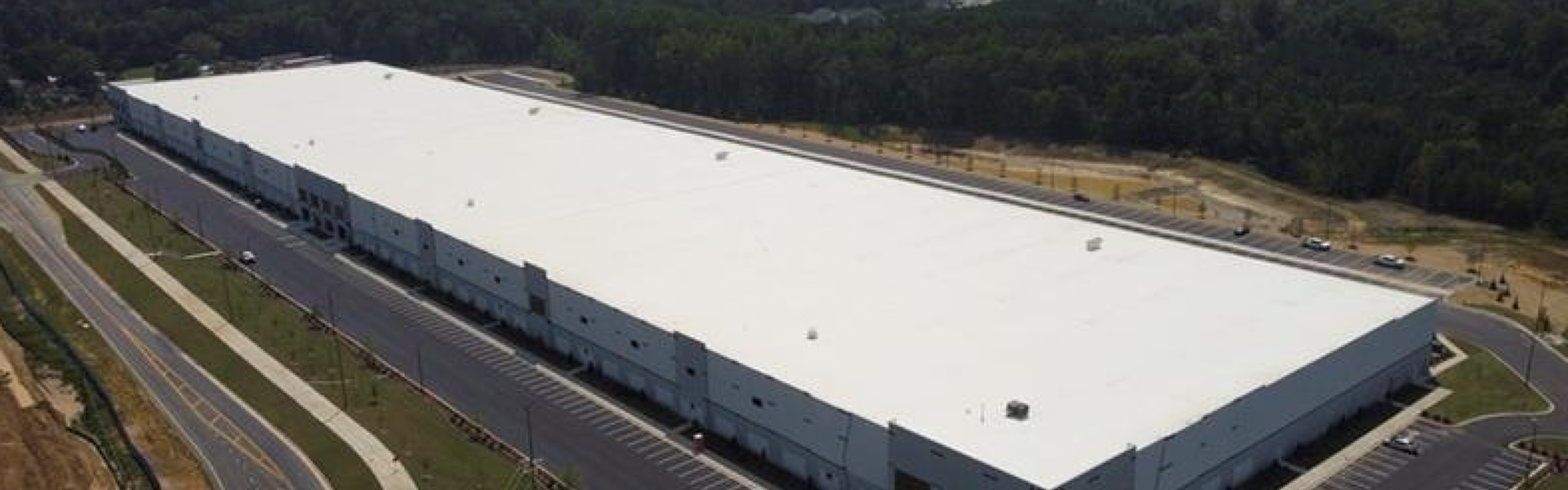 Amazon Signs Lease at Crescent Communities’ AXIAL Rapid Commerce in Charlotte  Amazon Signs Lease at Crescent Communities’ AXIAL Rapid Commerce in Charlotte