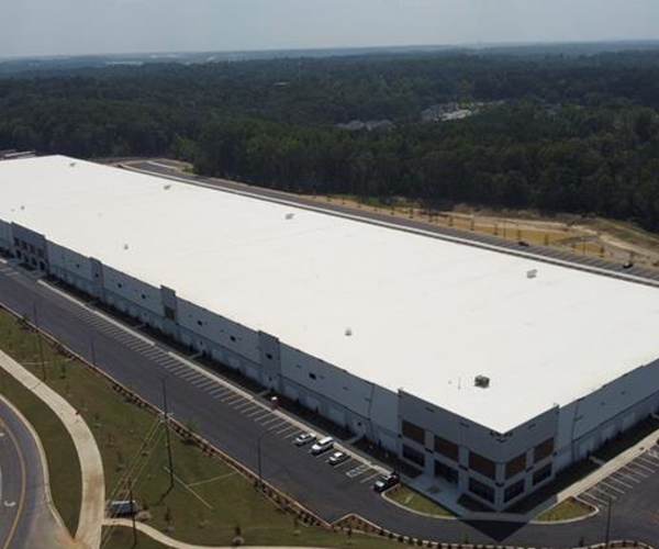 Amazon Signs Lease at Crescent Communities’ AXIAL Rapid Commerce in Charlotte  Amazon Signs Lease at Crescent Communities’ AXIAL Rapid Commerce in Charlotte