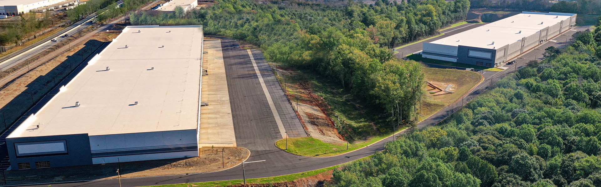 Crescent Communities Completes Construction of AXIAL Crosspoint’s Three Buildings Crescent Communities Completes Construction of AXIAL Crosspoint’s Three Buildings