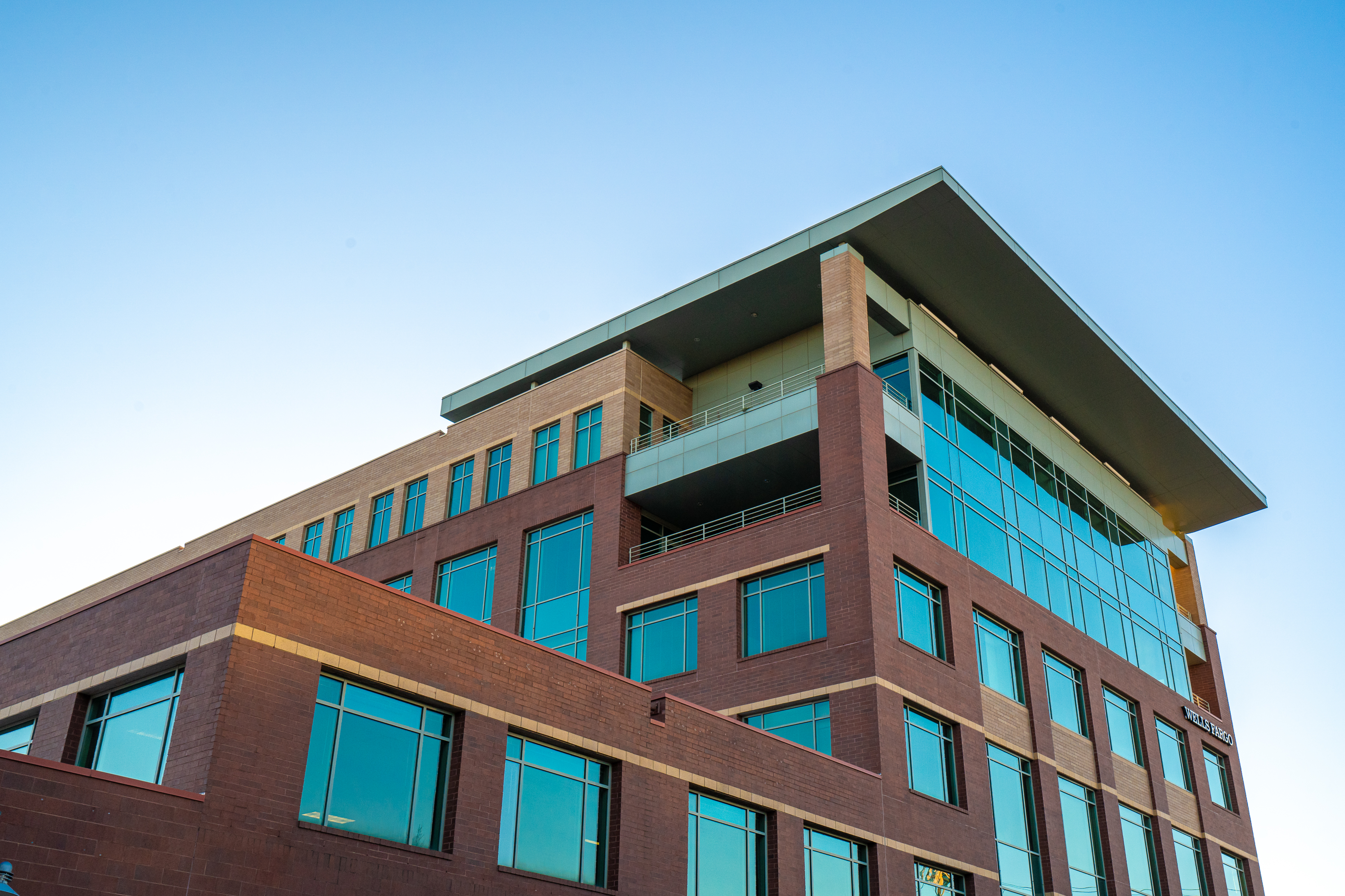 Acquisition of 134,000 SF Office Investment: Southcourt